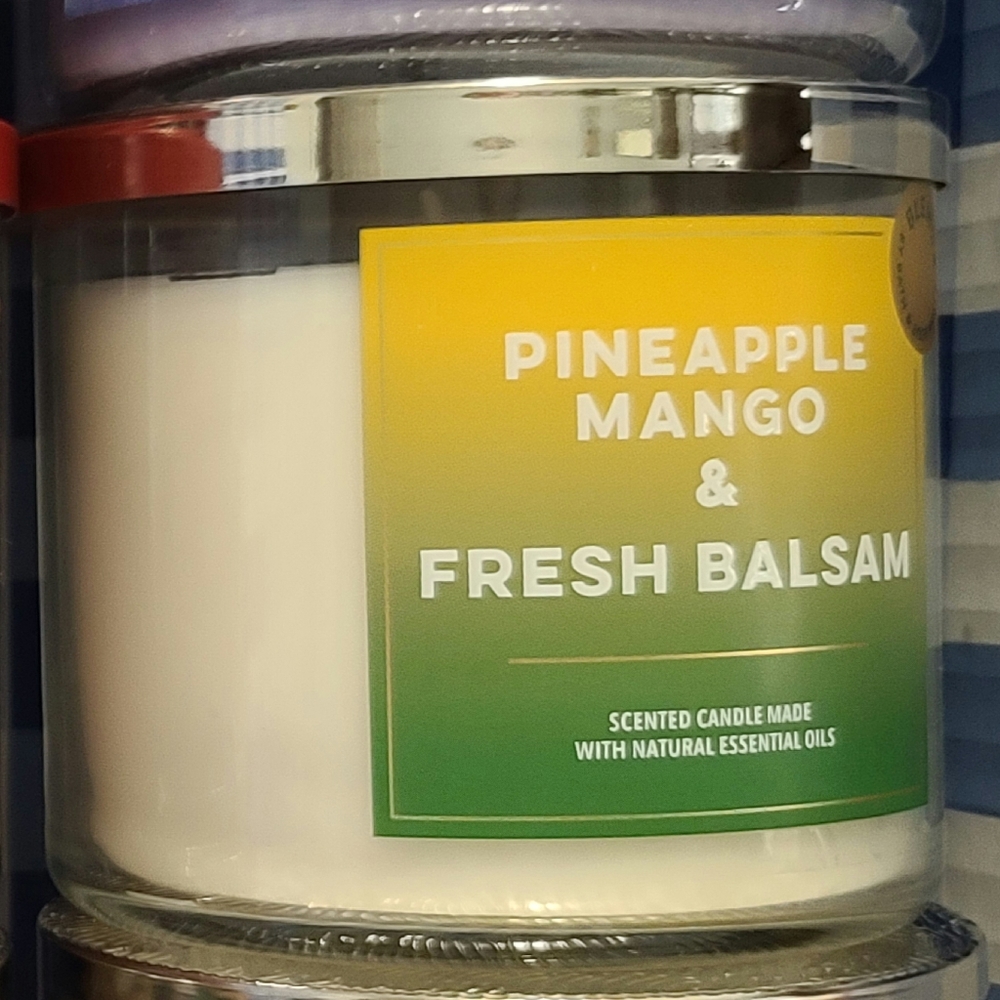 Bath and body works candle